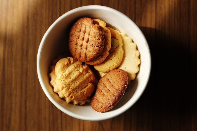 Rețete de biscuiți crocanți și aromați