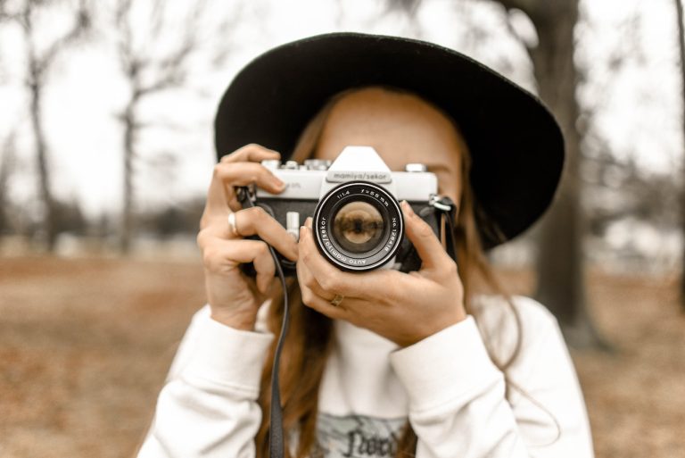 Ce înseamnă să fii fotograf profesionist: condiții și provocări