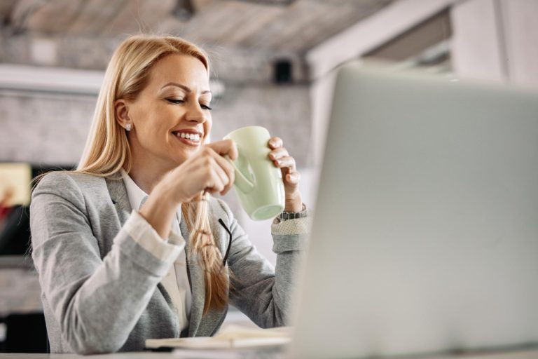 Ghidul complet pentru alegerea unui espressor pentru birou