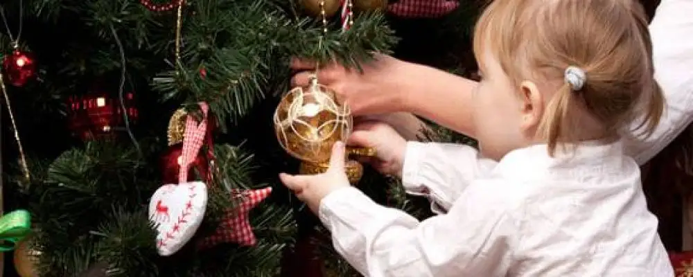 Ghidul complet al decorațiunilor de Crăciun pentru o casă festivă