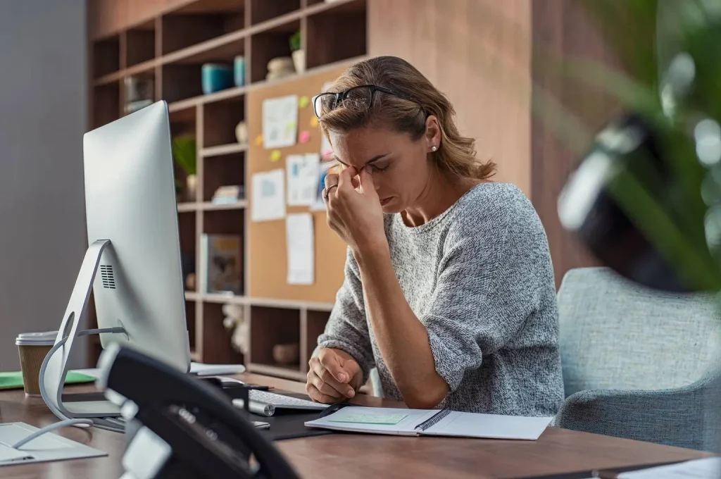 Ce înseamnă burnout-ul profesional și cum îl poți preveni?