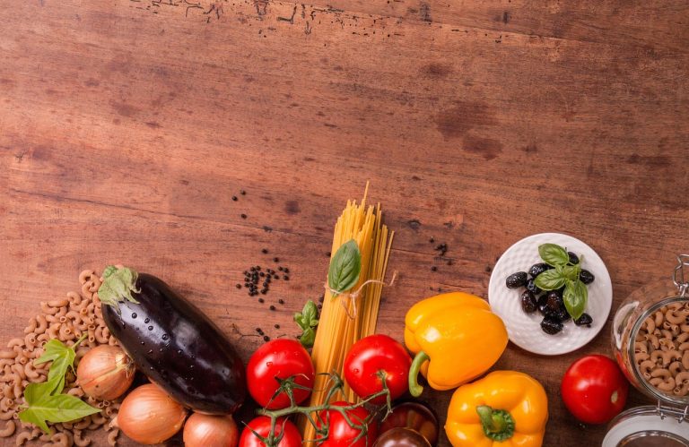 De ce nu lipsește ceapa din alimentația zilnică a românilor
