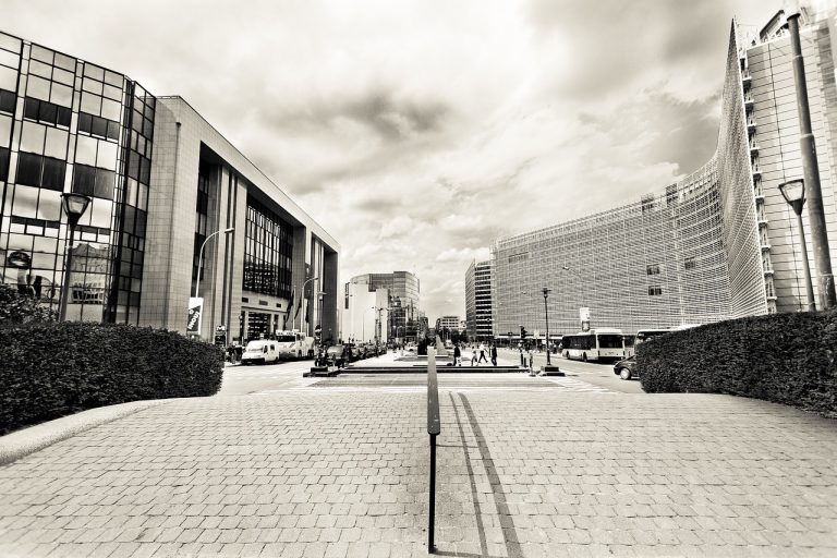 De ce Comisia Europeană are rol de executiv în UE
