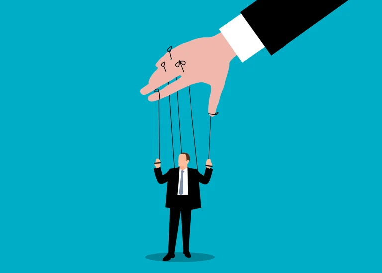Care este diferența dintre justiție independentă și control politic