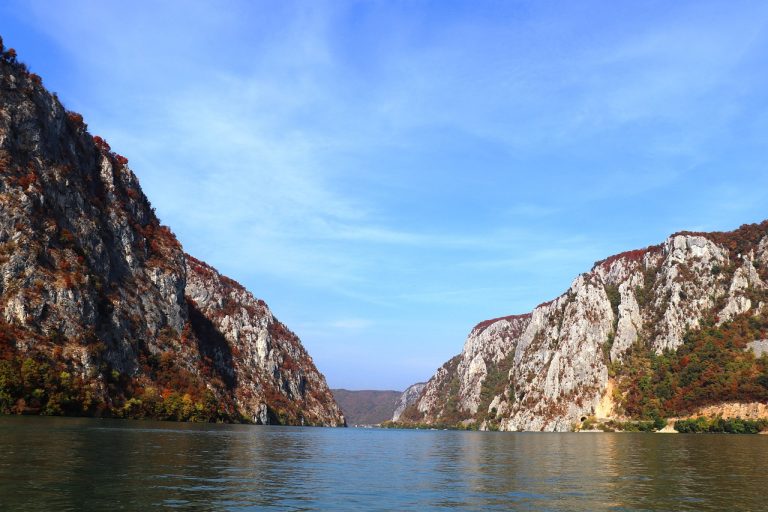 Trasee accesibile la Cazanele Dunării