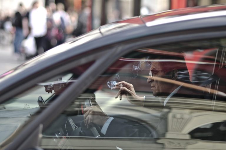 Ce este taxa auto și ce alternative există în 2025