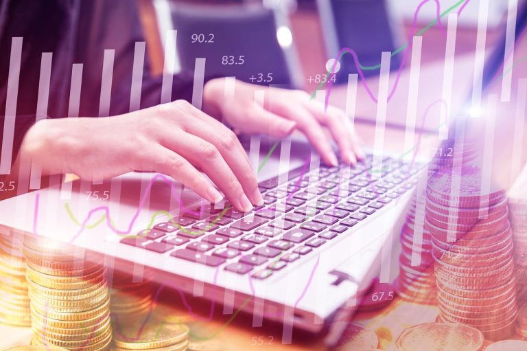 Tehnici de concentrare pentru cei care lucrează mult online
