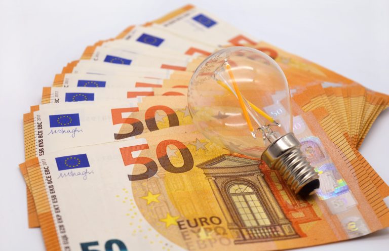 Ce taxe sunt incluse în factura de energie