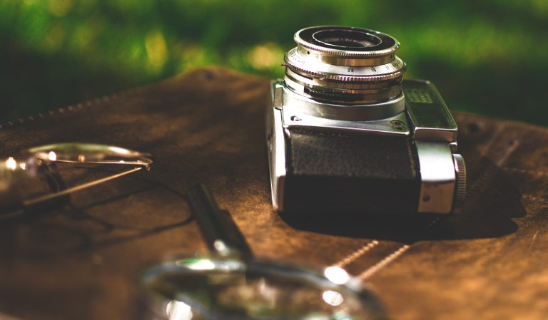 Sony Alpha A7 IV: cât de bun este aparatul foto pentru fotografie de eveniment și content creation